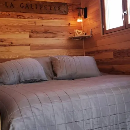 La Galipette, En Champagne Chalet *